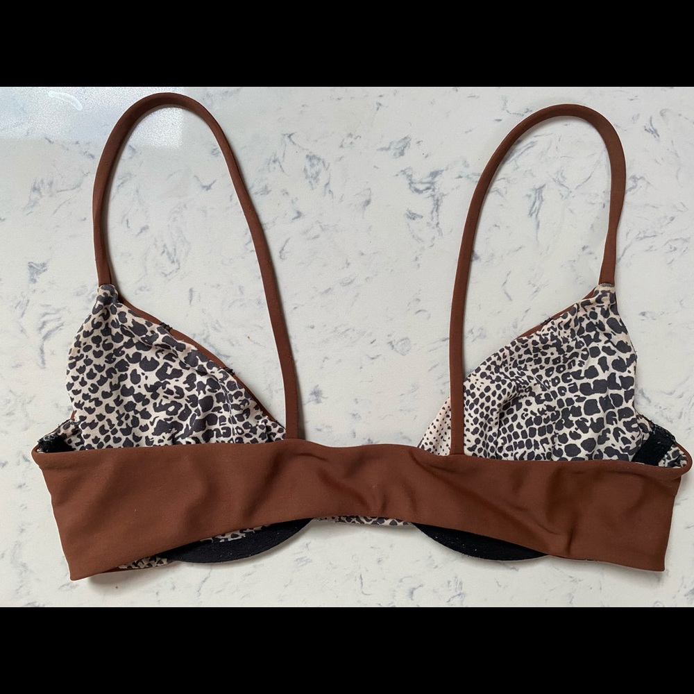 Acacia Top - Picture 3 of 3